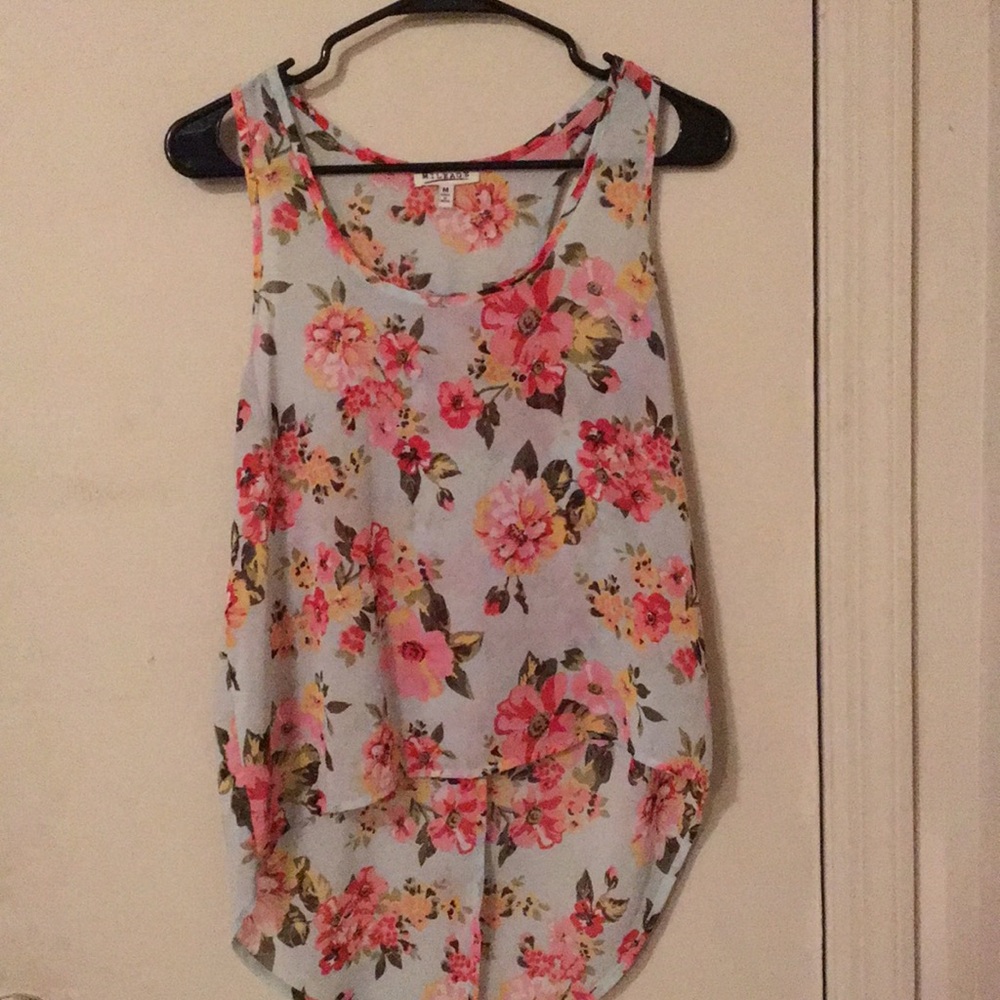 Flowy Floral shirt